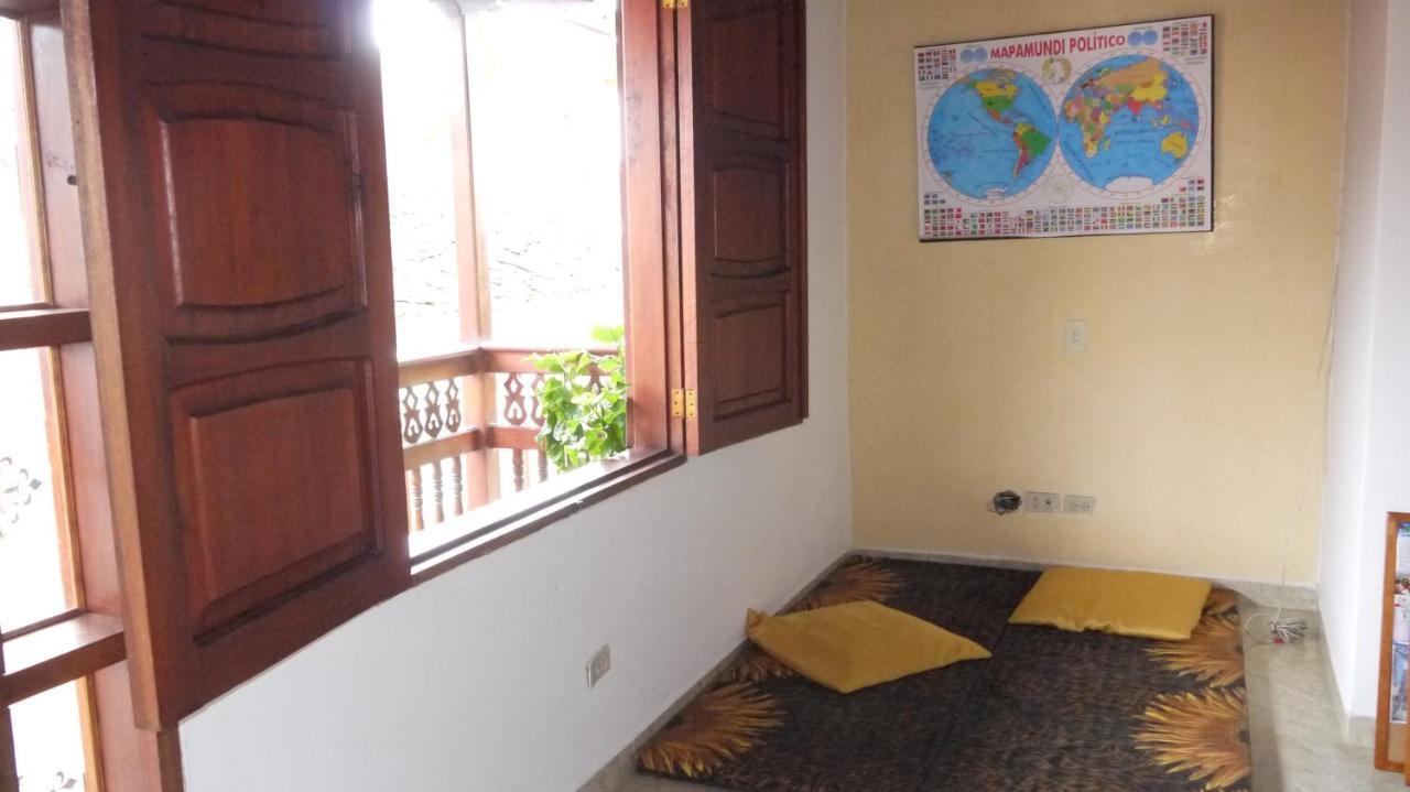 Hostal Naty Luna Jardín Εξωτερικό φωτογραφία